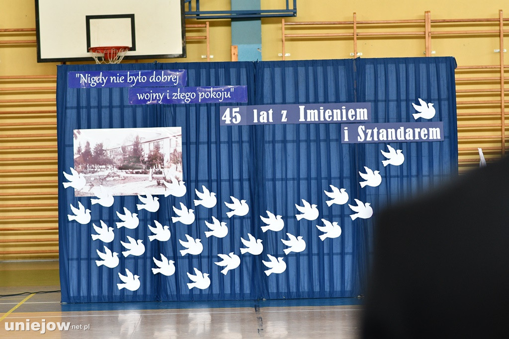 W Uniejowie świętowano 45-lecie nadania szkole imienia