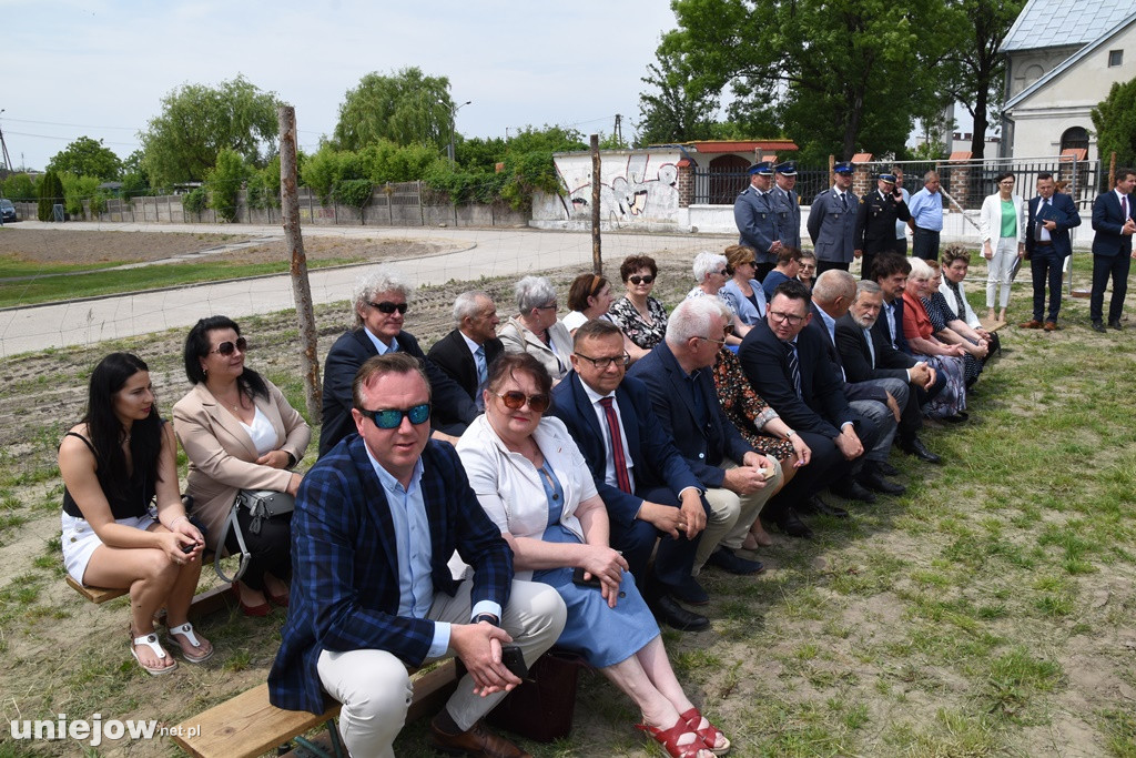 Wmurowano kamień węgielny pod budowę przedszkola integracyjnego w Uniejowie