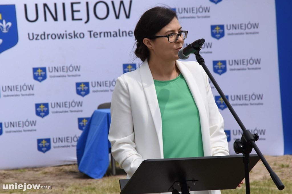 Wmurowano kamień węgielny pod budowę przedszkola integracyjnego w Uniejowie