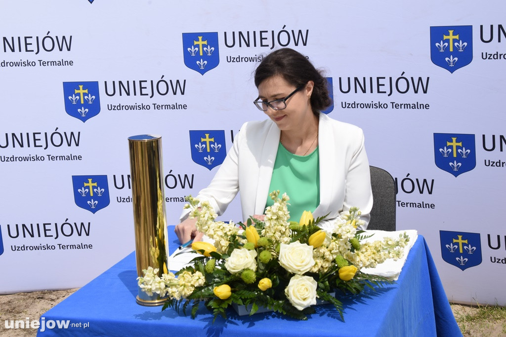 Wmurowano kamień węgielny pod budowę przedszkola integracyjnego w Uniejowie