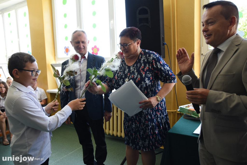 Zakończenie roku szkolnego w Uniejowie, Wieleninie i Wilamowie