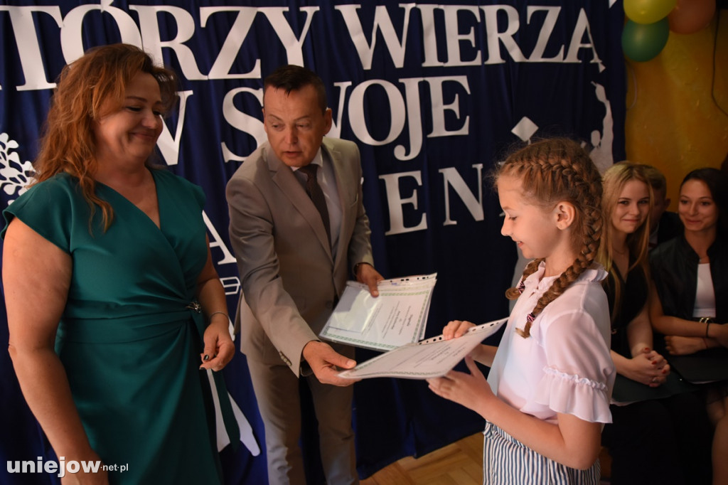 Zakończenie roku szkolnego w Uniejowie, Wieleninie i Wilamowie