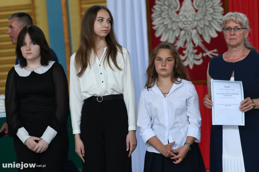 Zakończenie roku szkolnego w Uniejowie, Wieleninie i Wilamowie