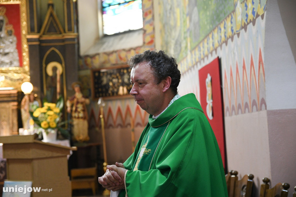 Pożegnanie księży w Uniejowie i Wilamowie