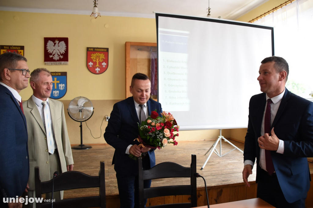 Burmistrz Uniejowa z absolutorium i wotum zaufania