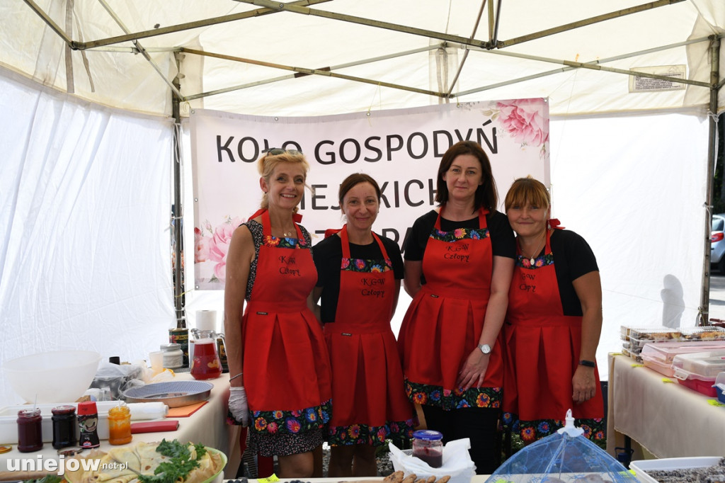 „Słodko jak w niebie” -gofry i jarmark w Uniejowie