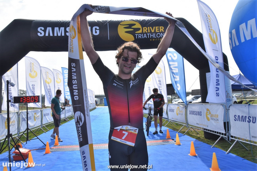 Samsung River Triathlon Series w Uniejowie