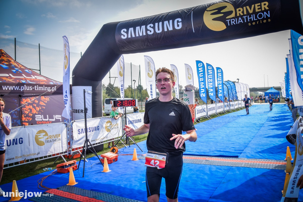 Samsung River Triathlon Series w Uniejowie 2022(2)