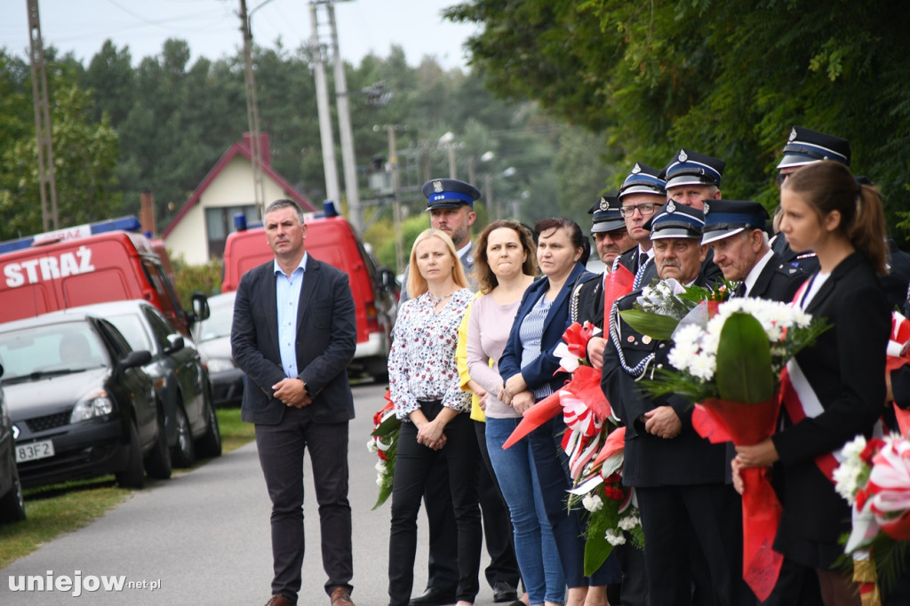 W Czekaju uczczono pamięć pomordowanych