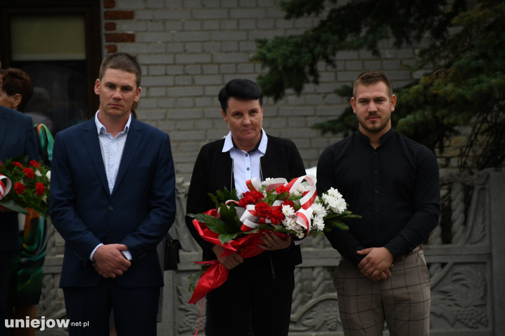 W Czekaju uczczono pamięć pomordowanych