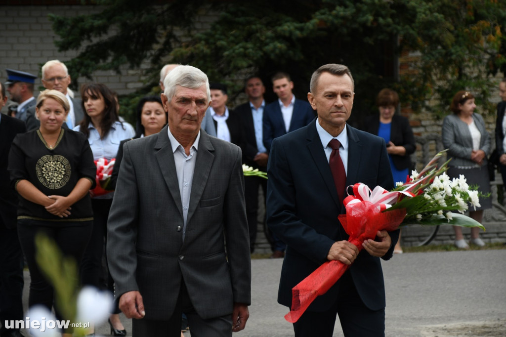 W Czekaju uczczono pamięć pomordowanych