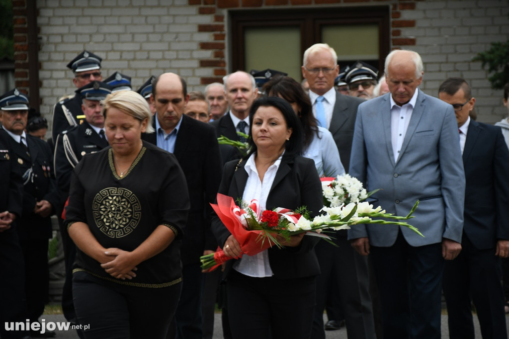 W Czekaju uczczono pamięć pomordowanych