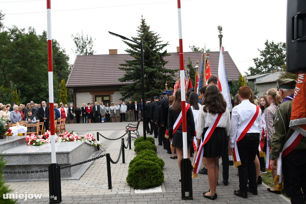 W Czekaju uczczono pamięć pomordowanych