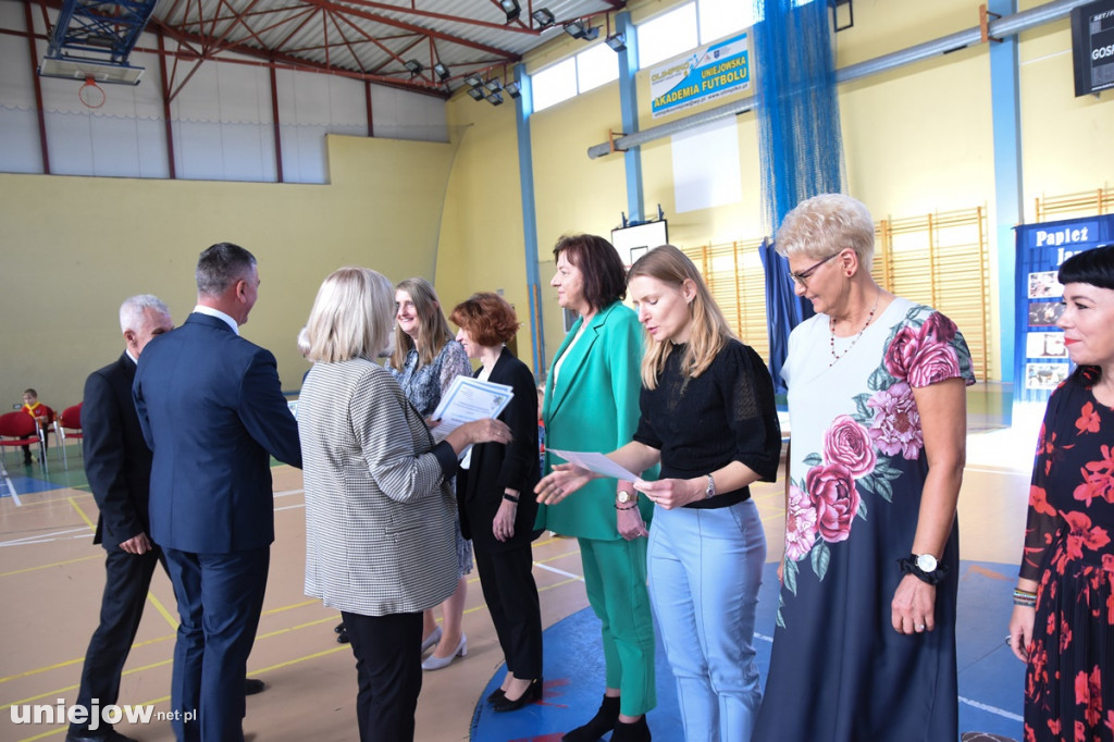 Dzień Nauczyciela i Dzień Papieski w Uniejowie 2022