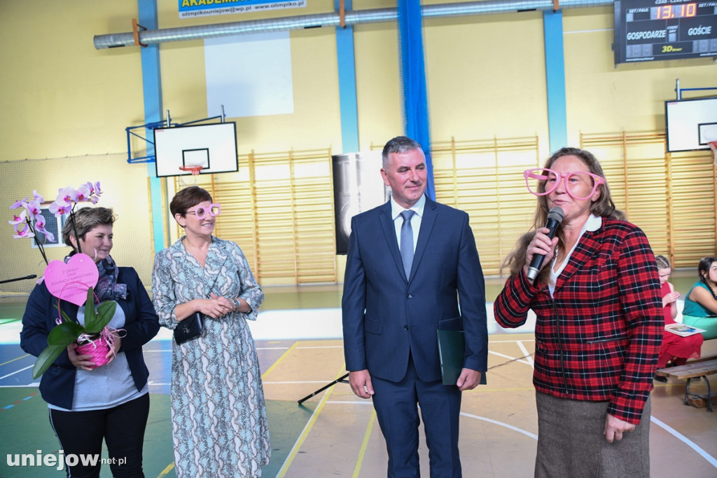 Dzień Nauczyciela i Dzień Papieski w Uniejowie 2022