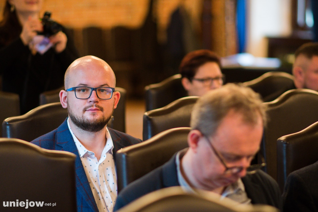 W Uniejowie odbywa się dwudniowa konferencja naukowa