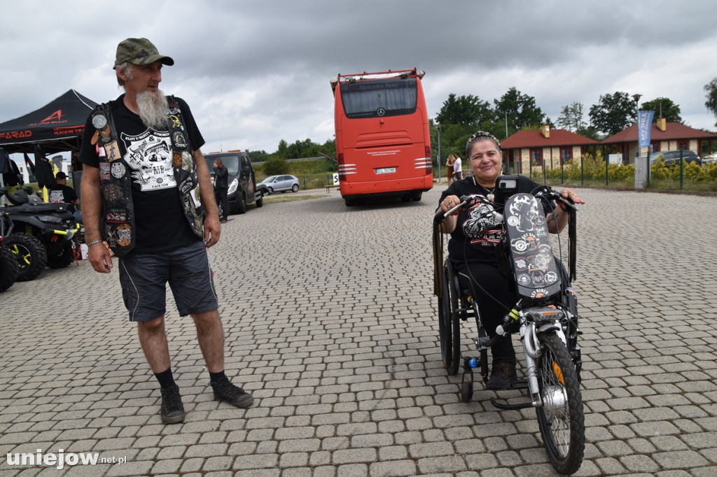 Strongman motocyklistów i zlot u Banity