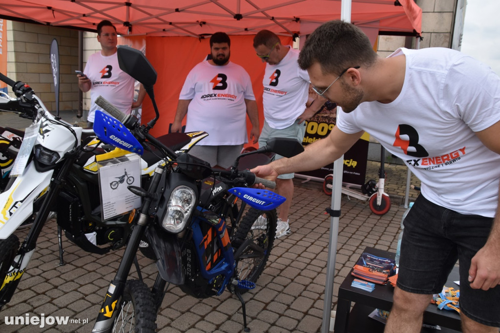 Strongman motocyklistów i zlot u Banity