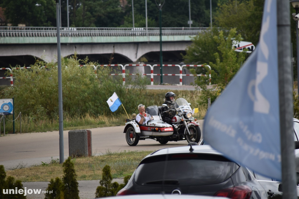 Strongman motocyklistów i zlot u Banity