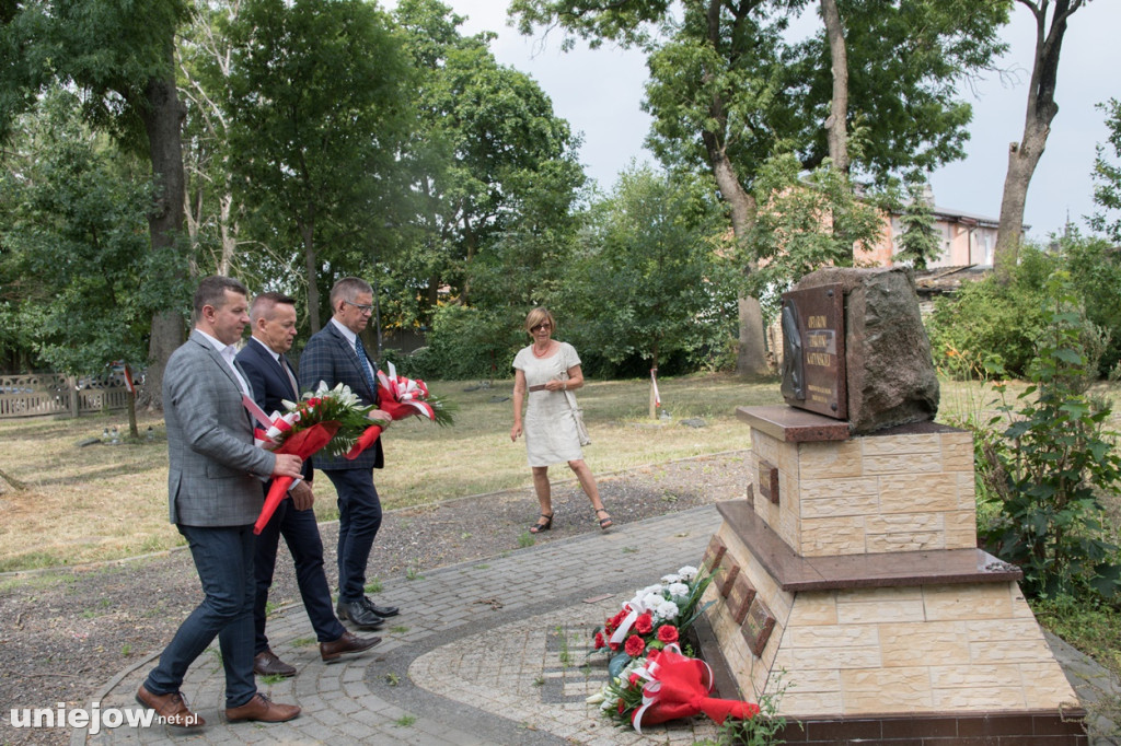 Komendant z Poddębic z medalem