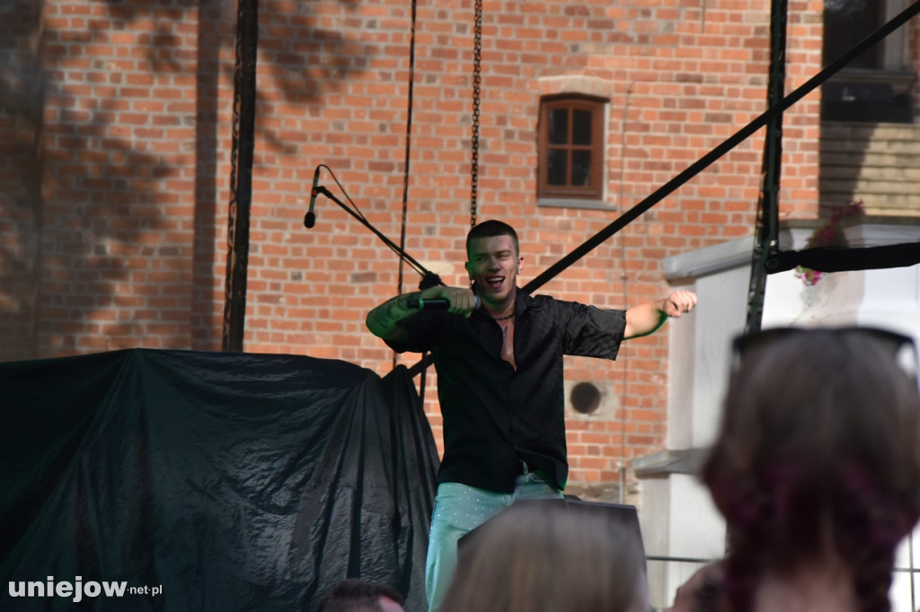 Kacper Błoński,  David Tavare & Sensation w Uniejowie