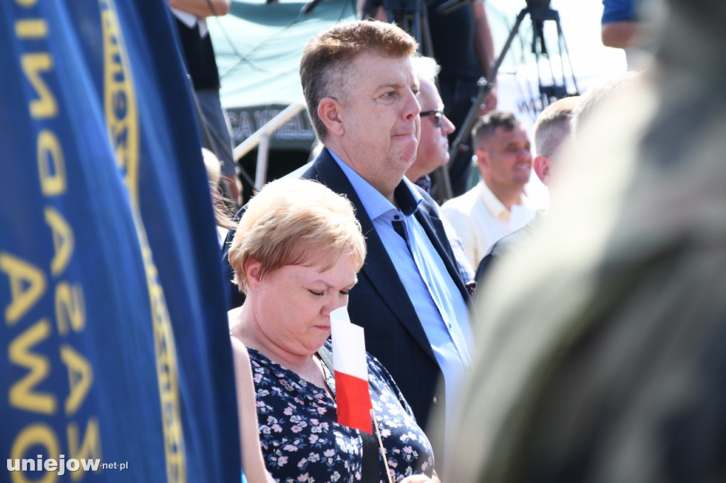 Prezes PiS Jarosław Kaczyński na pikniku wojskowym w Uniejowie