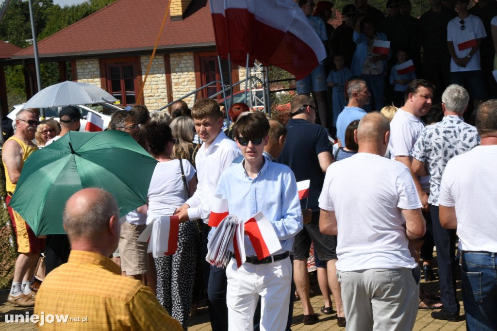 Prezes PiS Jarosław Kaczyński na pikniku wojskowym w Uniejowie