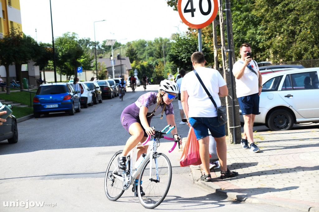 Samsung River Triathlon 2023 cz.1 start, pływanie, rower