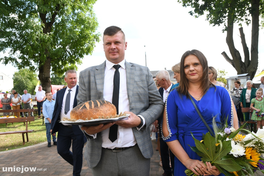 Gmina Uniejów. Dożynki gminno-parafialne gościły w Wieleninie Kolonii