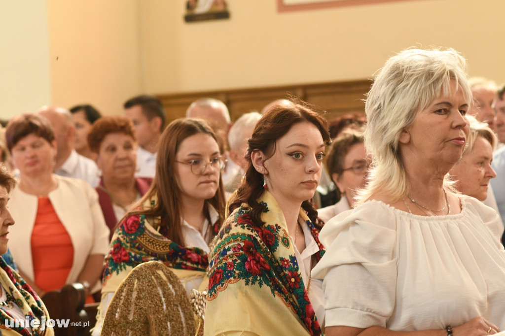 Gmina Uniejów. Dożynki gminno-parafialne gościły w Wieleninie Kolonii