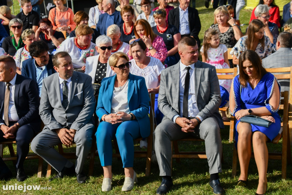 Gmina Uniejów. Dożynki gminno-parafialne gościły w Wieleninie Kolonii