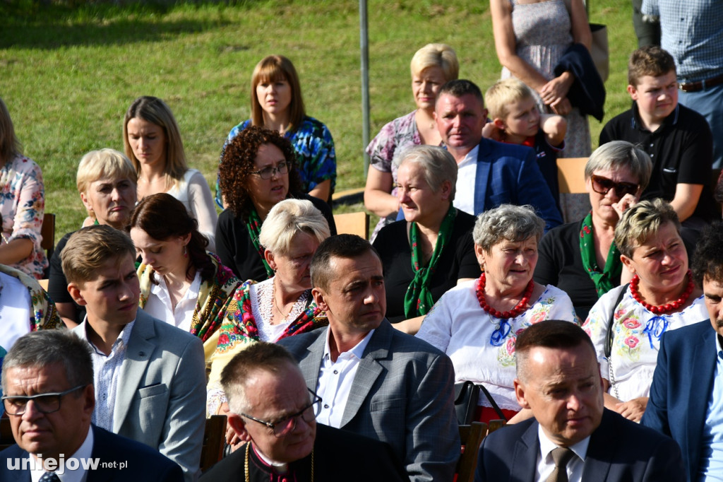 Gmina Uniejów. Dożynki gminno-parafialne gościły w Wieleninie Kolonii