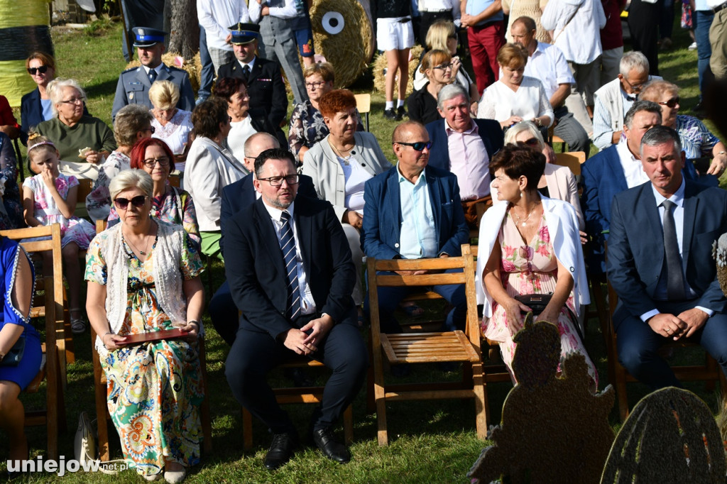Gmina Uniejów. Dożynki gminno-parafialne gościły w Wieleninie Kolonii