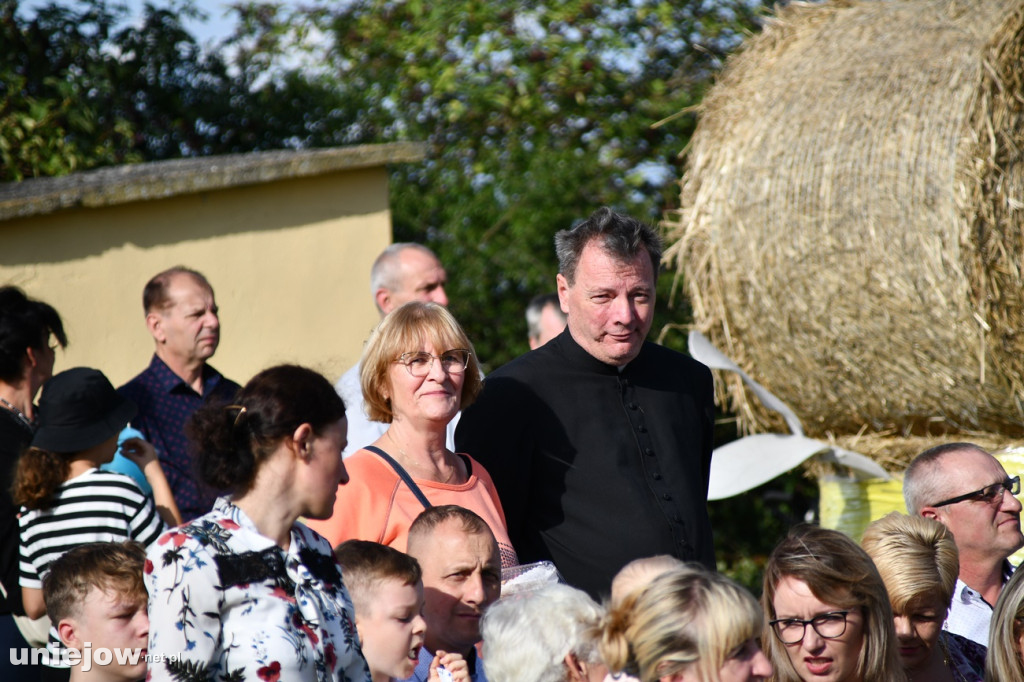 Gmina Uniejów. Dożynki gminno-parafialne gościły w Wieleninie Kolonii