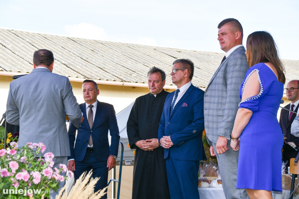 Gmina Uniejów. Dożynki gminno-parafialne gościły w Wieleninie Kolonii