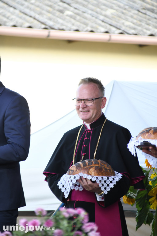 Gmina Uniejów. Dożynki gminno-parafialne gościły w Wieleninie Kolonii
