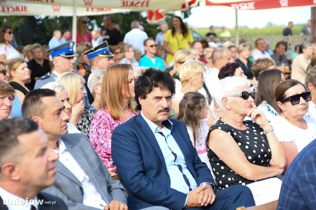 Gmina Uniejów. Dożynki gminno-parafialne gościły w Wieleninie Kolonii