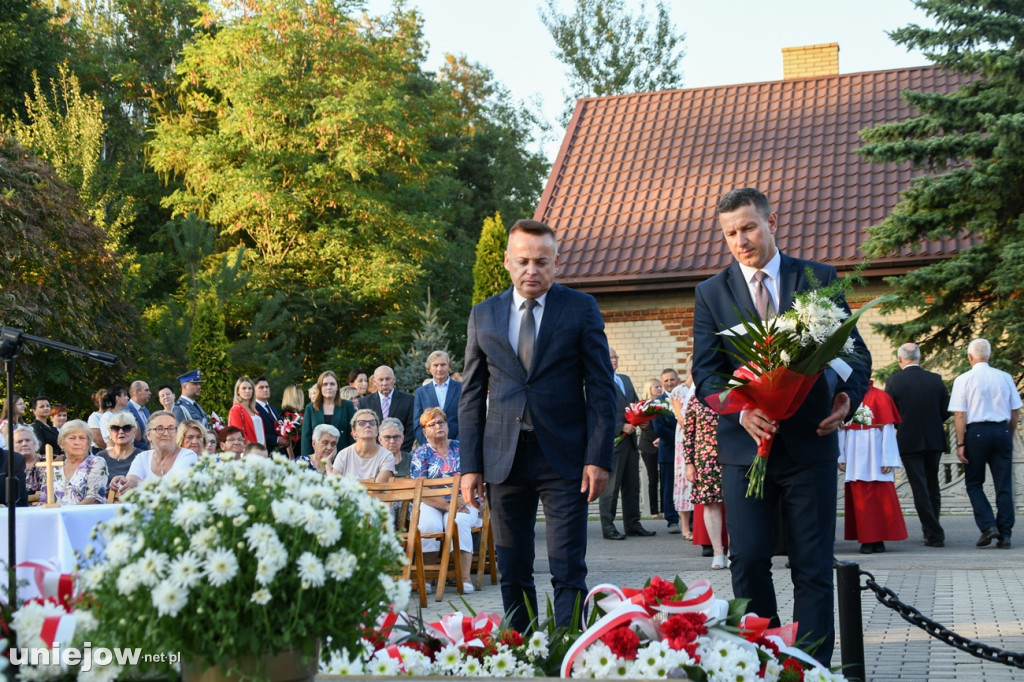 Obchody 84. rocznicy mordu na ludności w Czekaju
