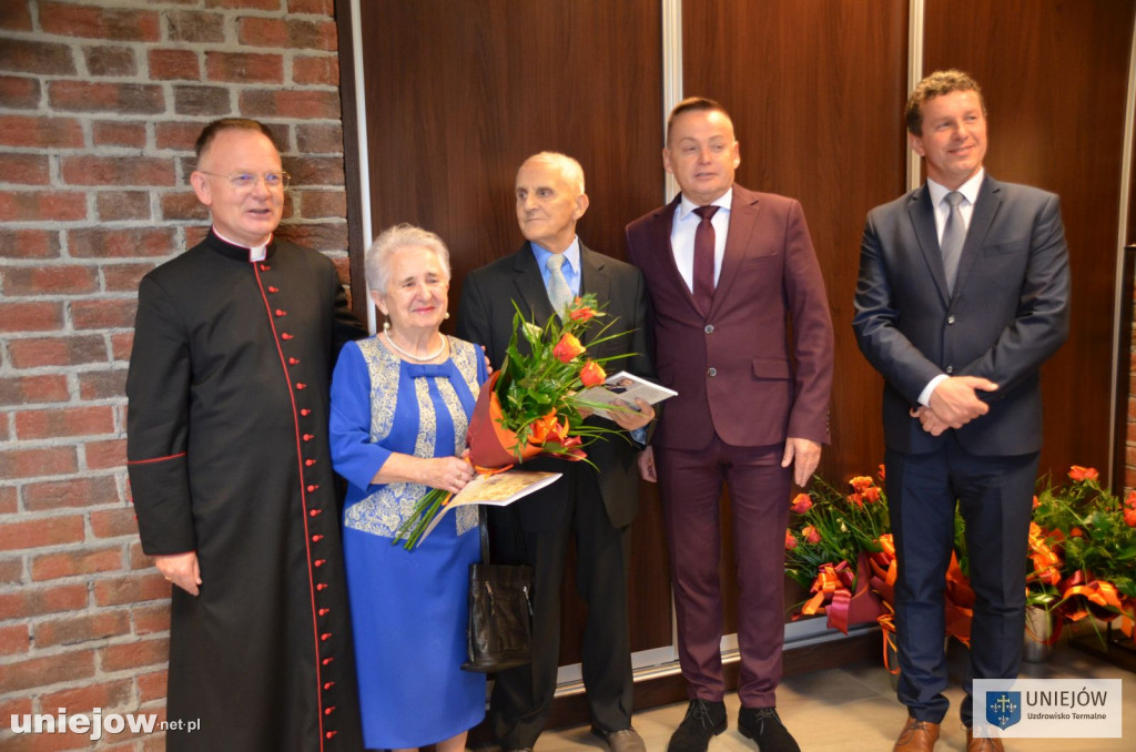 Wręczono medale a długoletnie pożycie małżeńskie