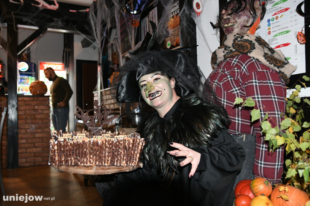 Halloween w Pizzerii Pico Bello w Uniejowie