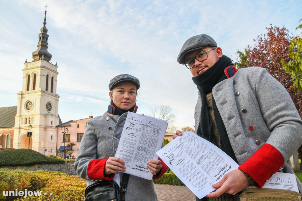 Uniejowskie obchody 11 listopada na Rynku