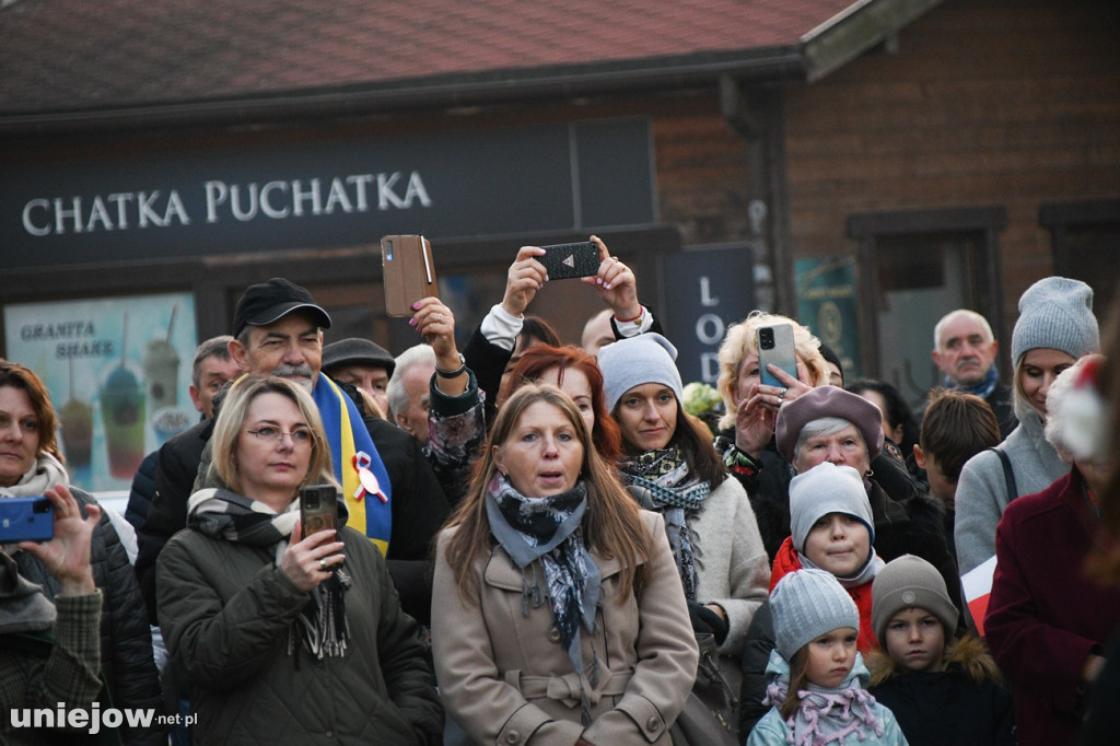 Uniejowskie obchody 11 listopada na Rynku