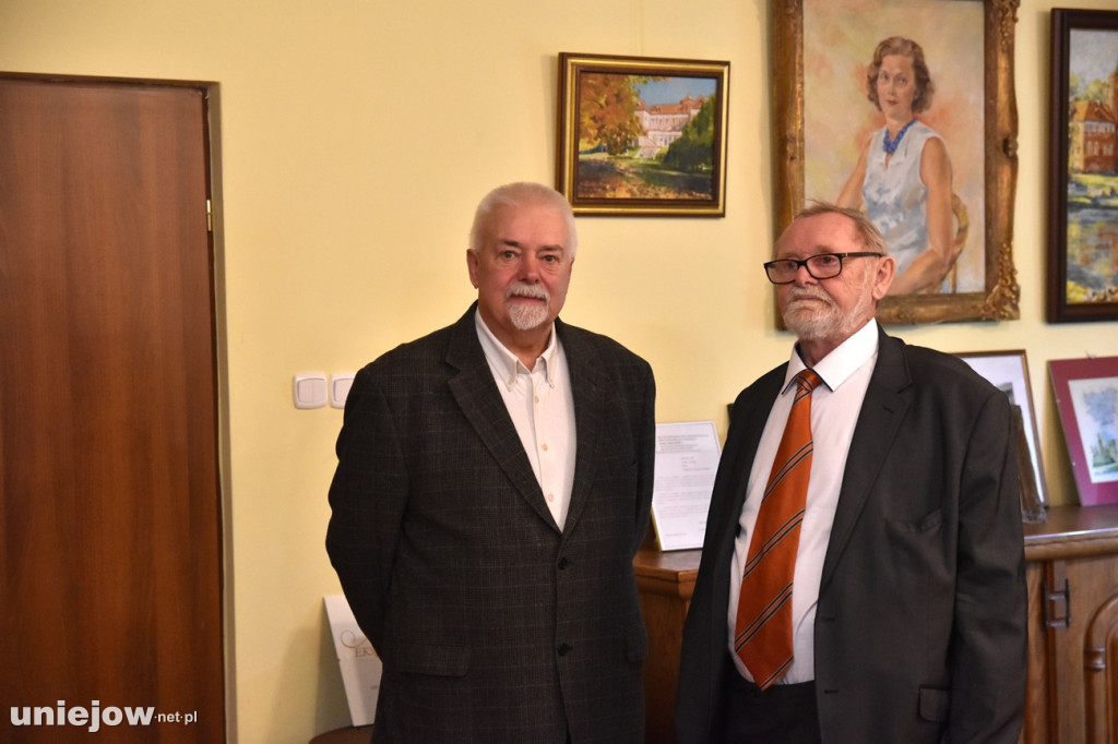 Wręczono tytuł honorowego Członka Towarzystwa Przyjaciół Uniejowa
