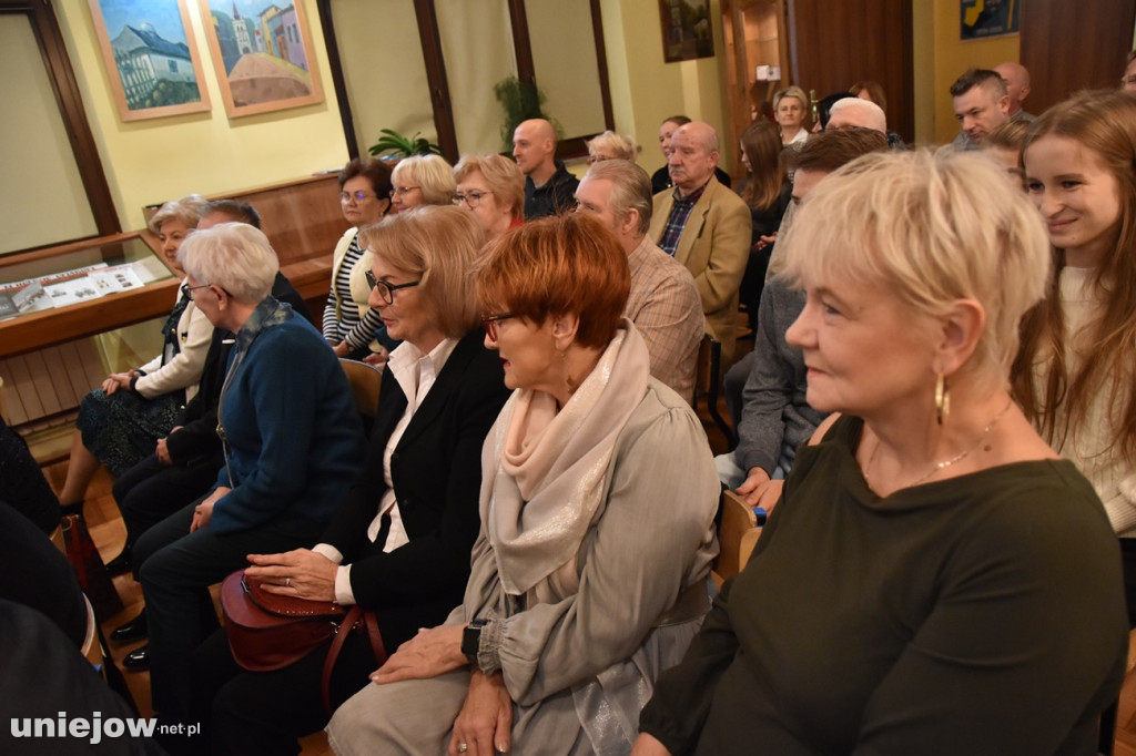 Wręczono tytuł honorowego Członka Towarzystwa Przyjaciół Uniejowa