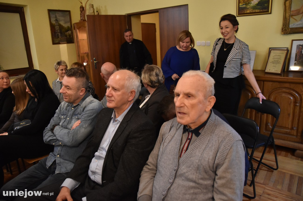 Wręczono tytuł honorowego Członka Towarzystwa Przyjaciół Uniejowa