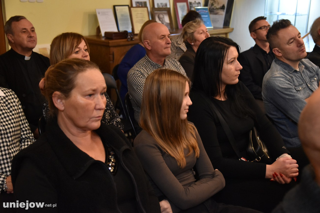 Wręczono tytuł honorowego Członka Towarzystwa Przyjaciół Uniejowa