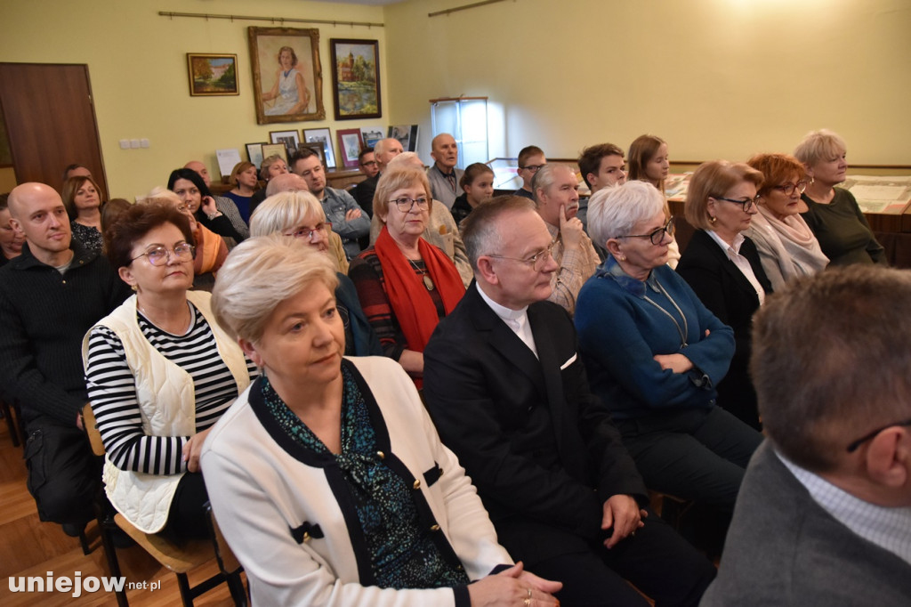 Wręczono tytuł honorowego Członka Towarzystwa Przyjaciół Uniejowa