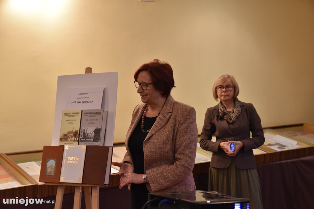 Wręczono tytuł honorowego Członka Towarzystwa Przyjaciół Uniejowa
