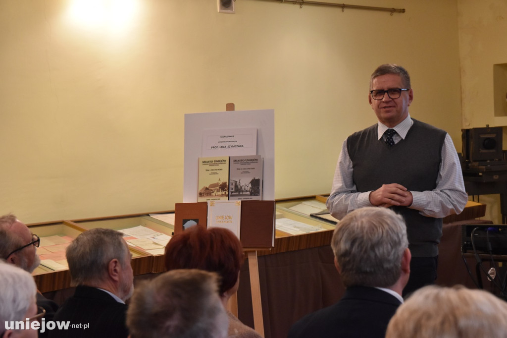 Wręczono tytuł honorowego Członka Towarzystwa Przyjaciół Uniejowa