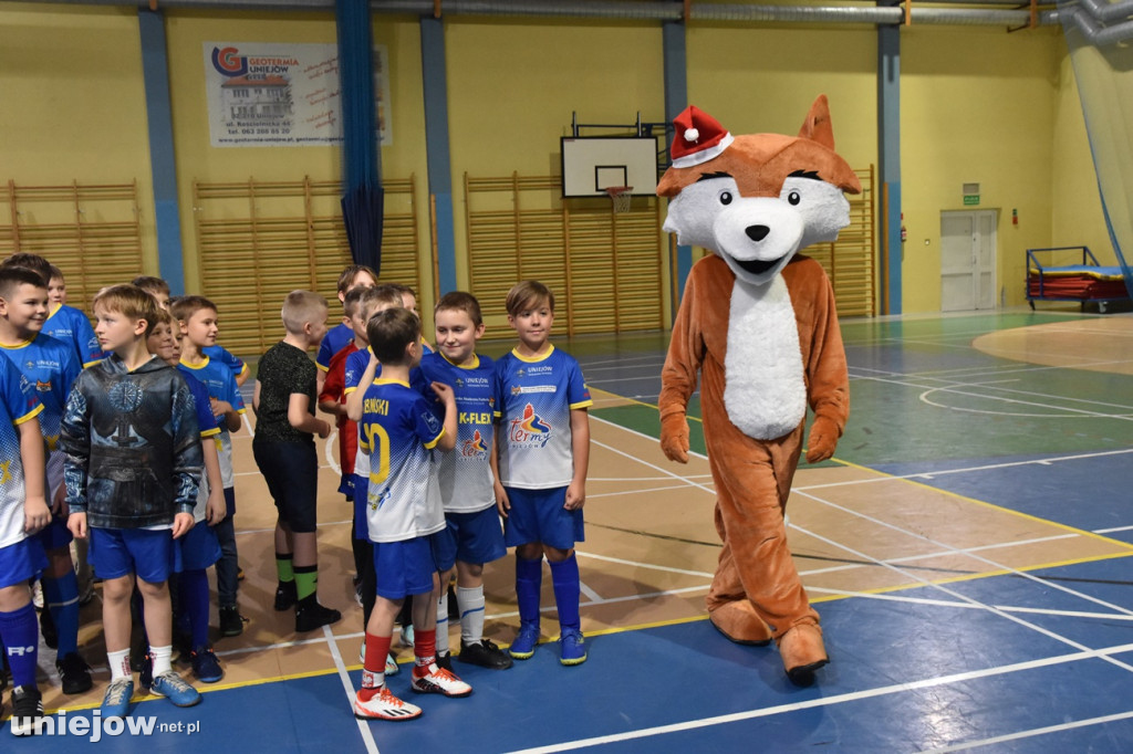 Turniej z Mikołajem i prezentacja maskotki Akademii